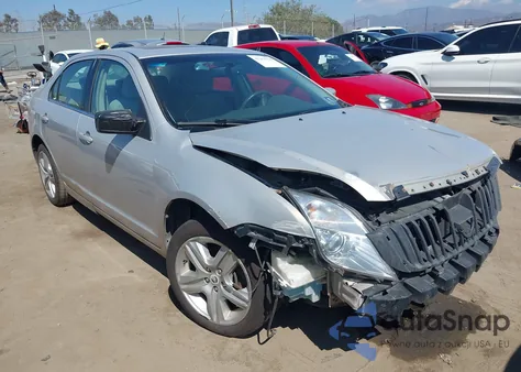 2010 Mercury Milan from USA, damaged, VIN 3MEHM0HA5AR665514